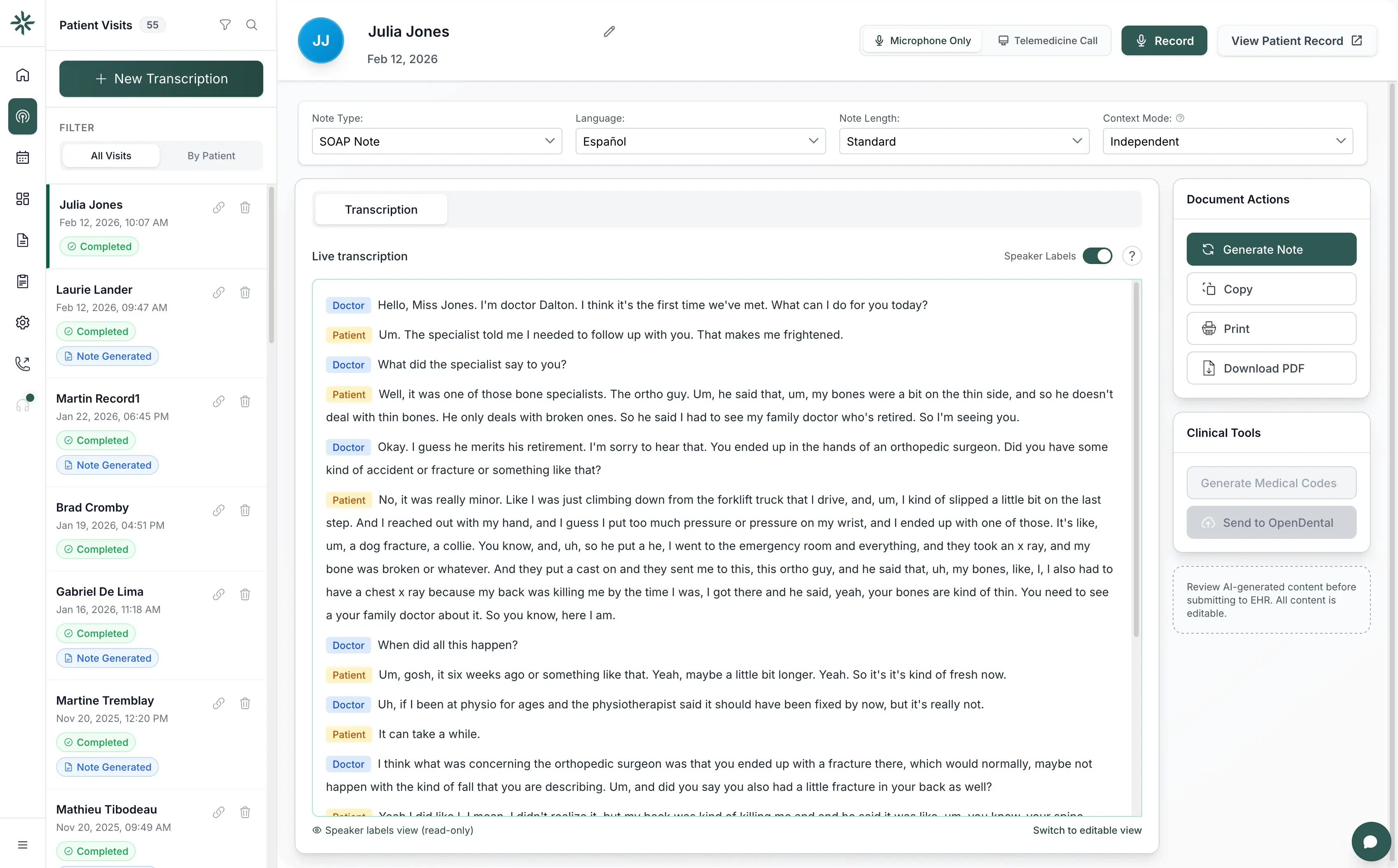 Écoute ambiante capturant une consultation clinique